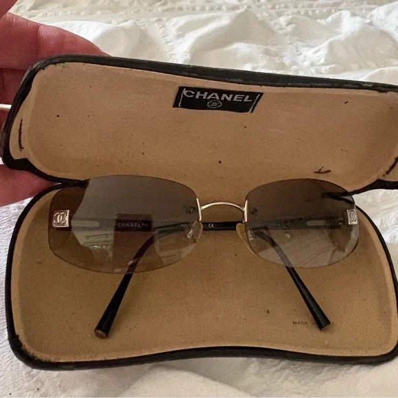 CHANEL Brown Rimless Glasses - Picture 6 of 6